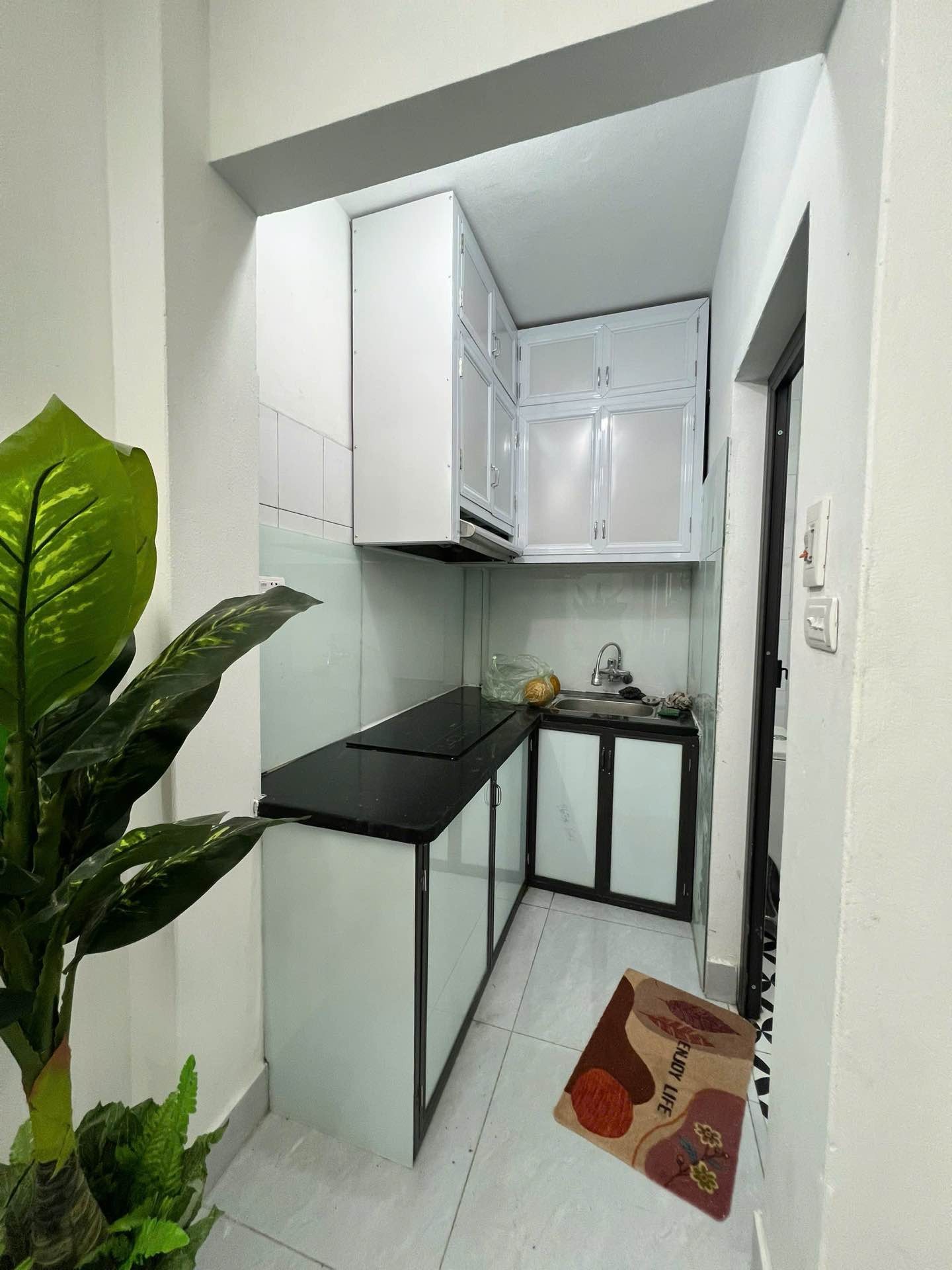 Bán nhà Vĩnh Hưng - diện tích 24m2 3 tầng - Nhà mới kinh cong - giá 3,1 tỷ