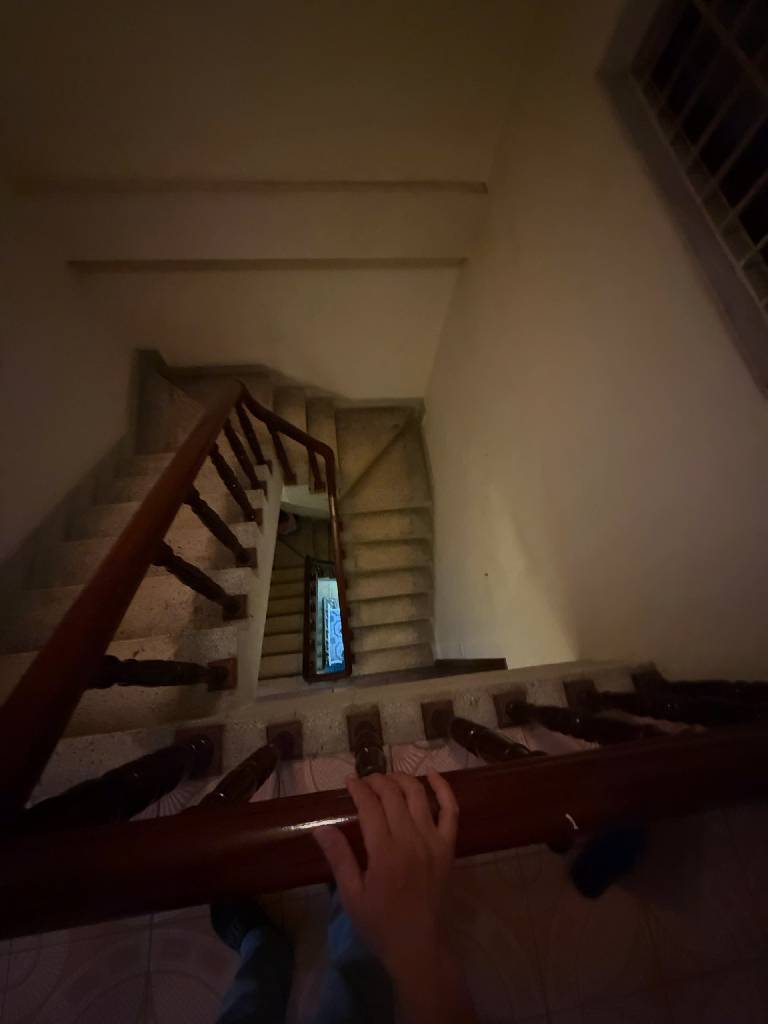 Bán nhà Hào Nam - diện tích 105m2 5 tầng - nhà mặt phố - giá 50 tỷ