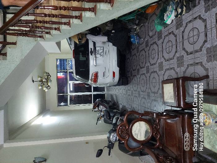 Bán nhà Hào Nam - diện tích 105m2 5 tầng - nhà mặt phố - giá 50 tỷ