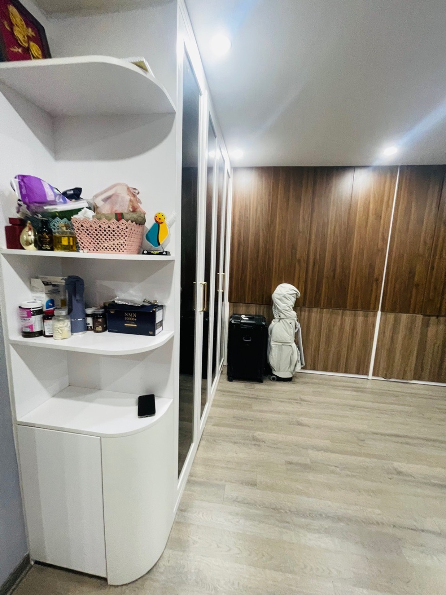Bán nhà Linh Đàm - diện tích 67m2 1 tầng - Ô tô đỗ sảnh - giá 3,25 tỷ