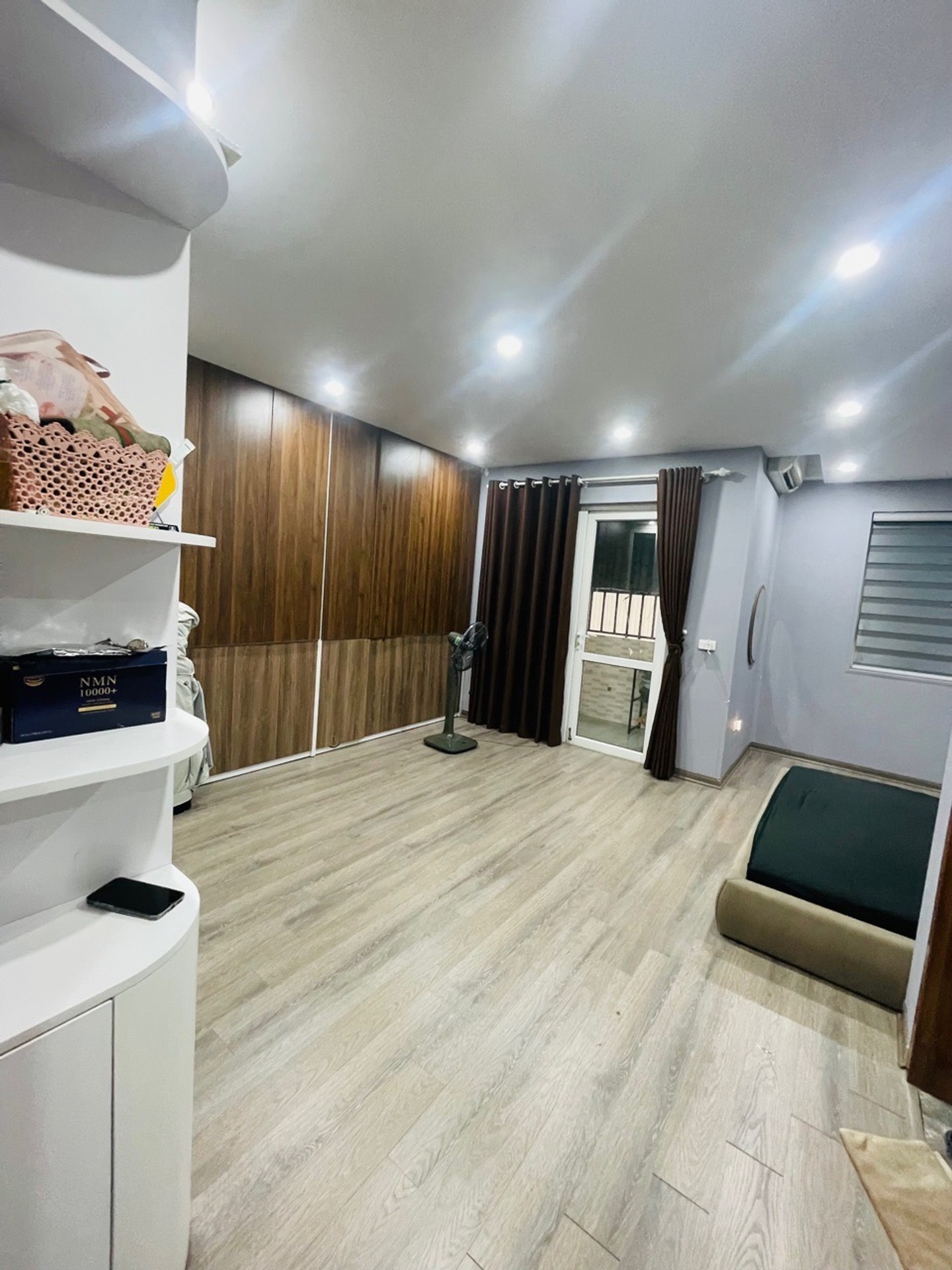 Bán nhà Linh Đàm - diện tích 67m2 1 tầng - Ô tô đỗ sảnh - giá 3,25 tỷ