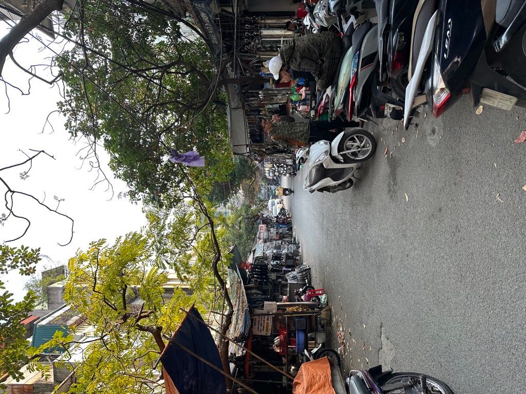 Bán nhà Chùa Vua - diện tích 23m2 2 tầng - nhà cũ, gần mặt phố - giá 6,7 tỷ