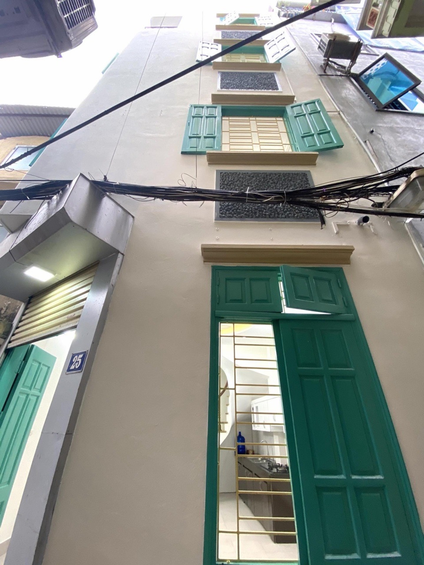Bán nhà Nguyễn Khoái - diện tích 25m2 4 tầng - Lô góc - giá 5,15 tỷ