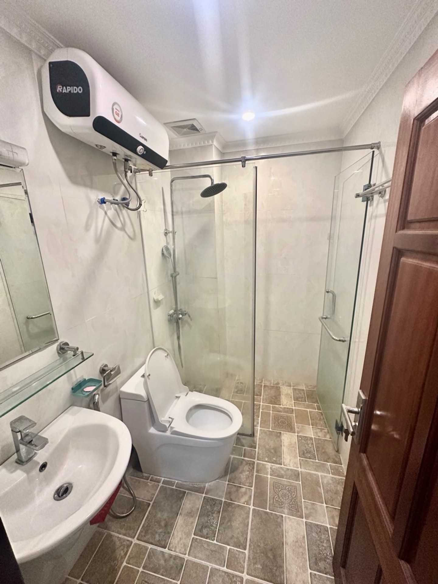 Bán nhà Khương Trung - diện tích 40m2 5 tầng - Ô TÔ ĐỖ CỬA - giá 14,5 tỷ