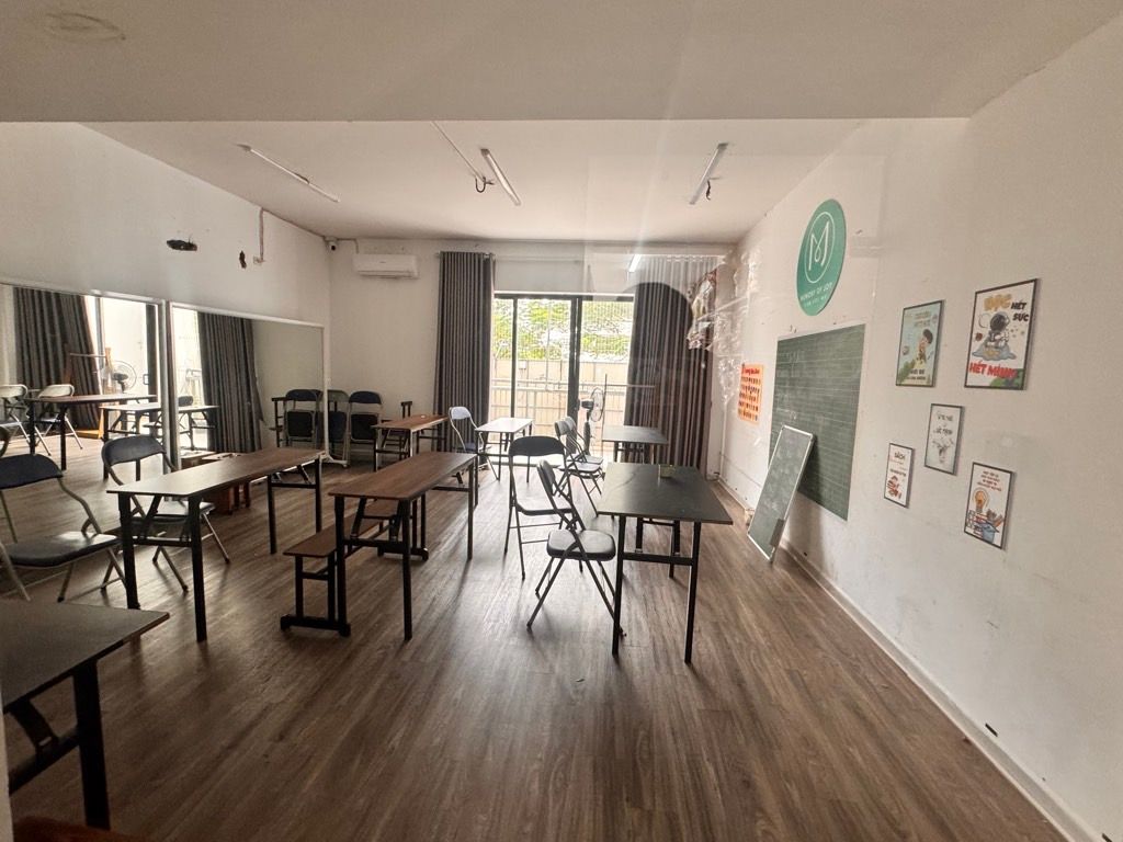 Bán nhà Gamuda Garden - diện tích 129.3m2 4 tầng - Kinh doanh đỉnh cao - giá 58,2 tỷ