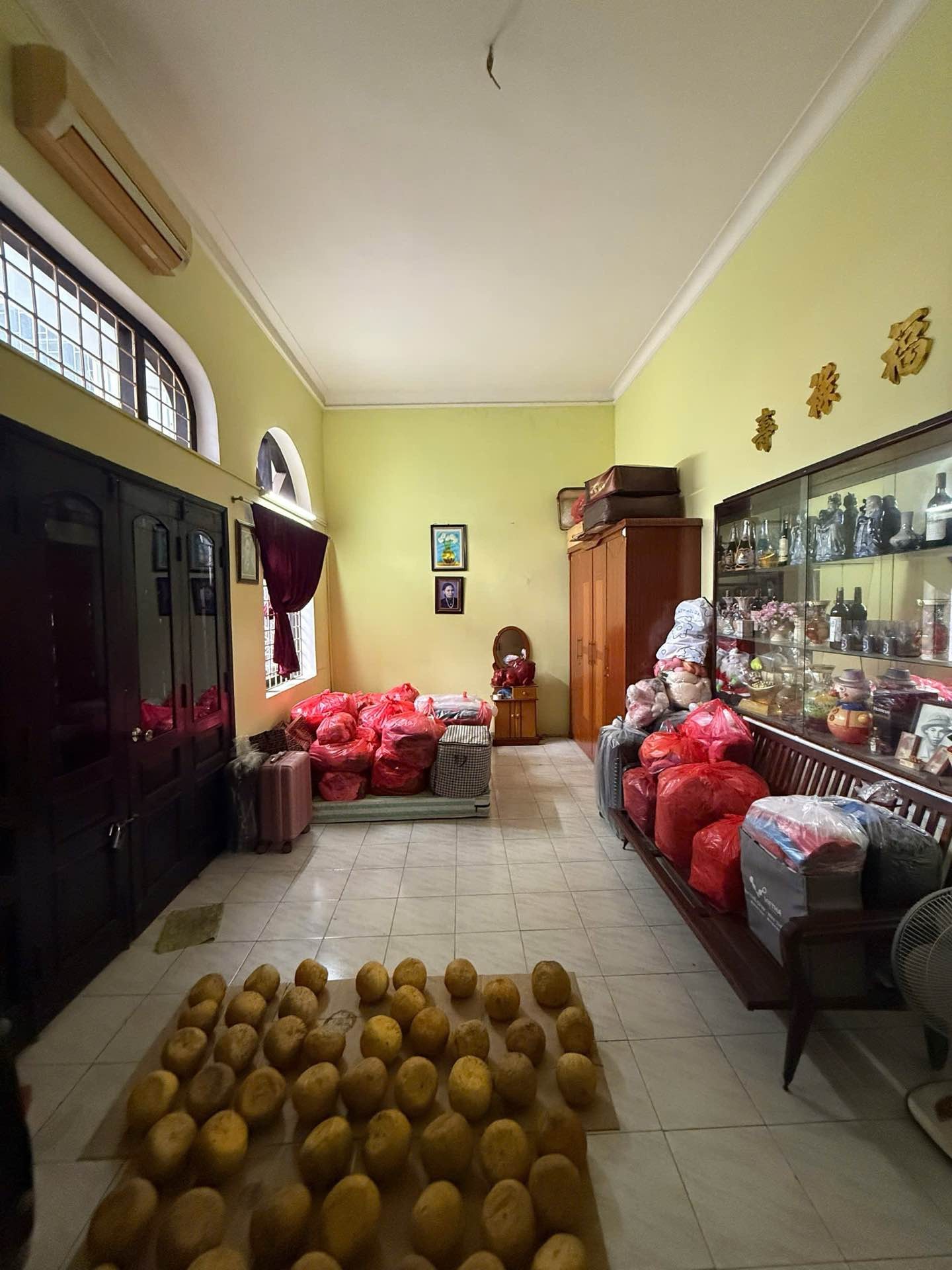 Bán nhà Ngô Sỹ Liên - diện tích 93m2 4 tầng - Cực hiếm - giá 26 tỷ