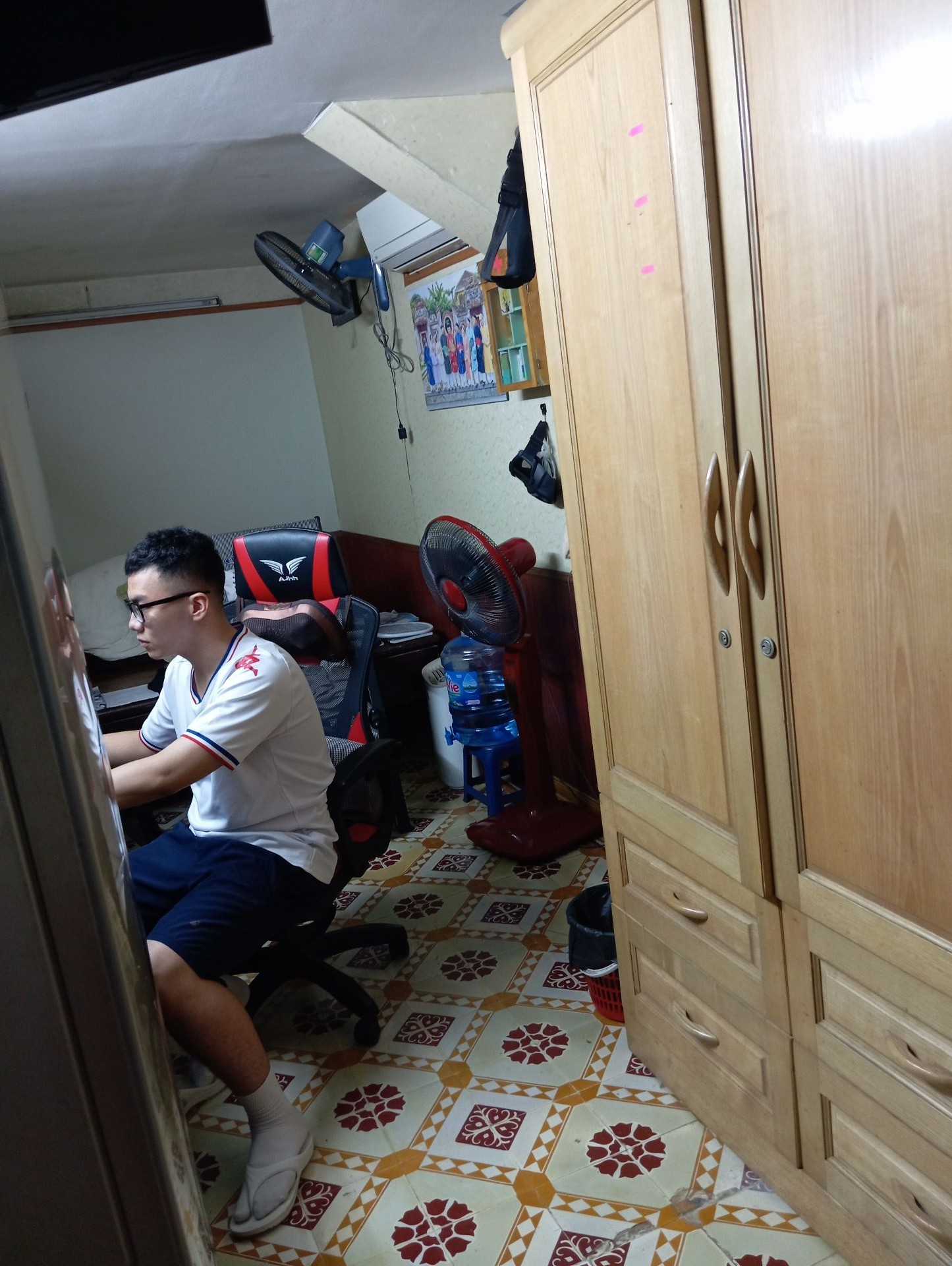 Bán nhà Tân Mai - diện tích 39m2 1 tầng - Nhà tập thể kinh doanh - giá 16,5 tỷ