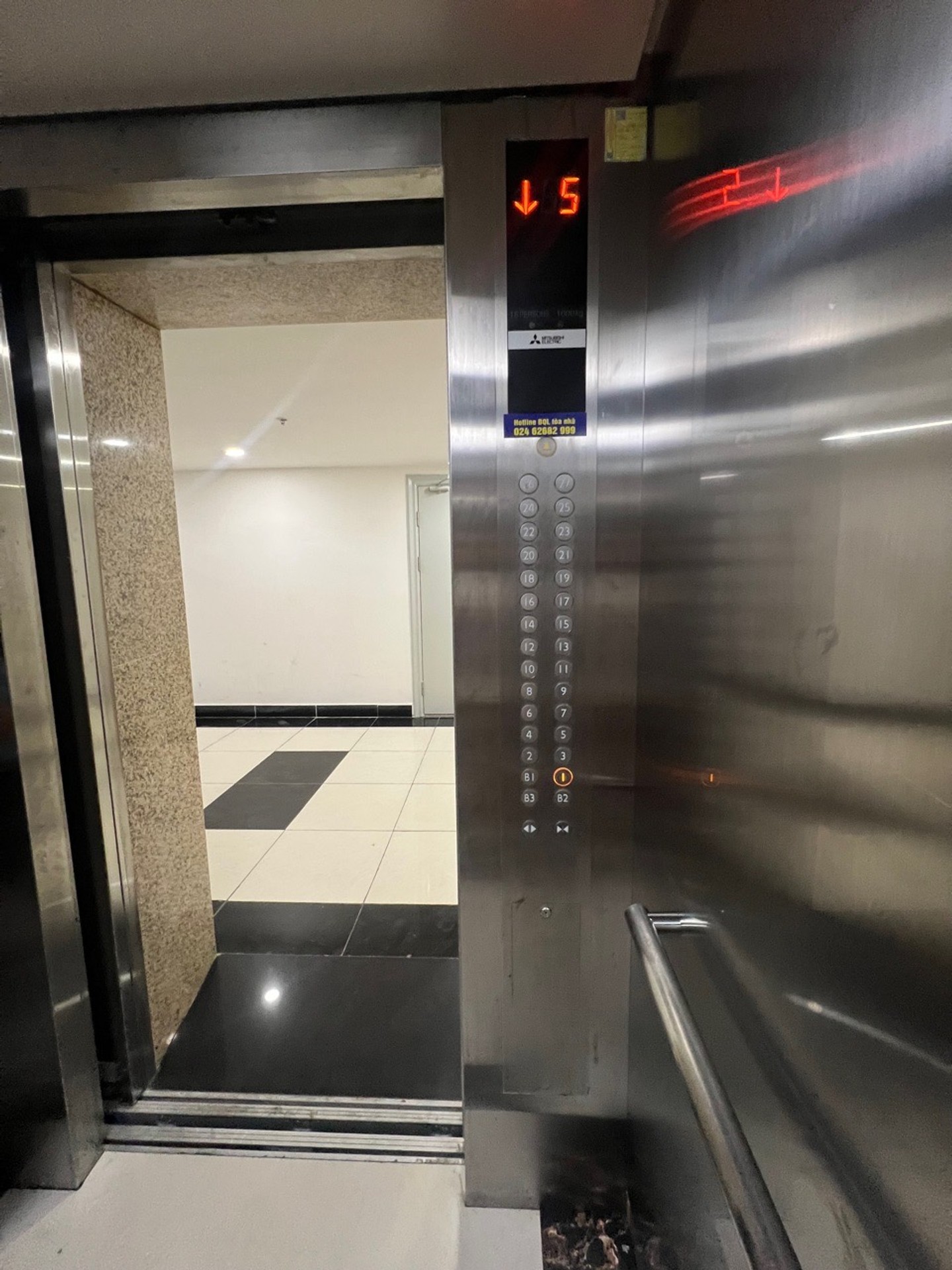 Bán nhà Trần Hòa - diện tích 107m2 23 tầng - Lô góc thoáng sáng - giá 7,95 tỷ