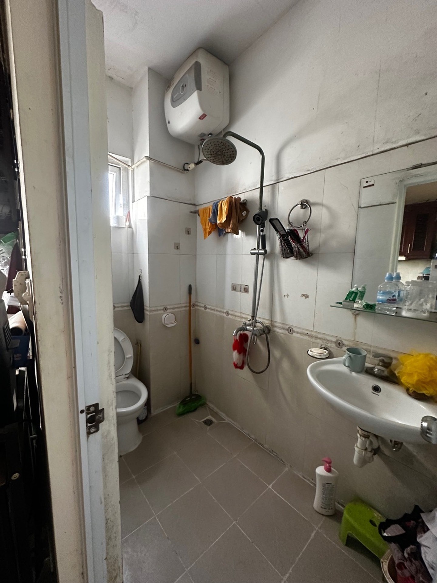 Bán nhà Vĩnh Tuy - diện tích 105m2 5 tầng - Ô TÔ TRÁNH NGÀY ĐÊM - giá 29 tỷ
