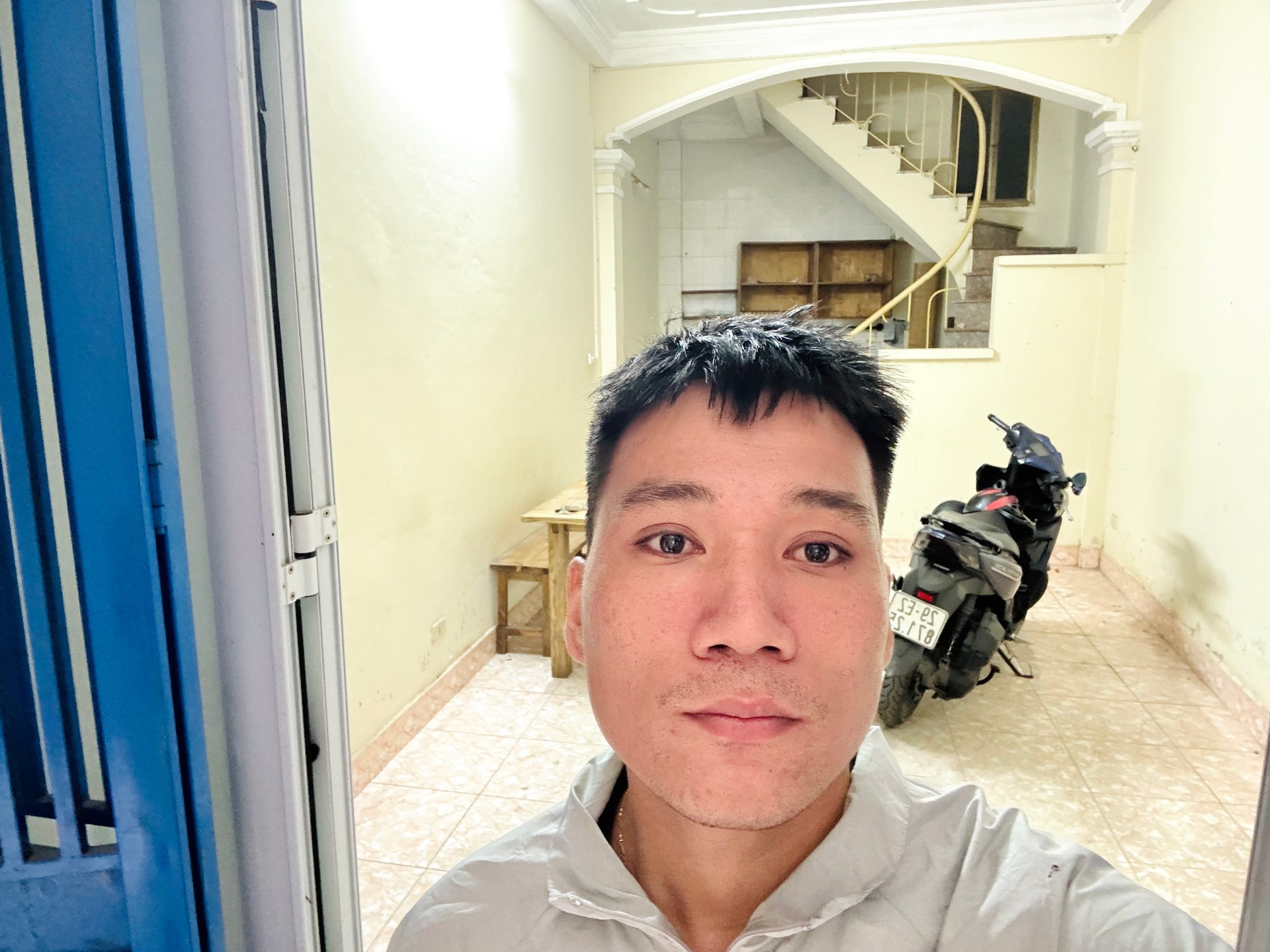 Bán nhà Giếng Mứt - diện tích 27m2 3 tầng - Ngõ thông thoáng, gần ô tô - giá 7,35 tỷ