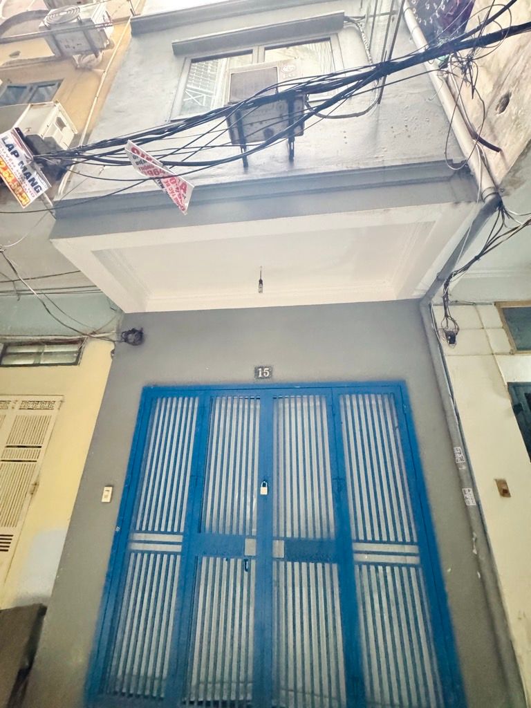 Bán nhà Giếng Mứt - diện tích 27m2 3 tầng - Ngõ thông thoáng, gần ô tô - giá 7,35 tỷ