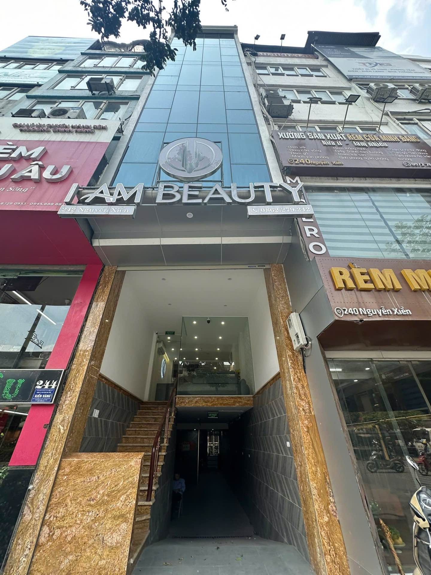 Bán nhà Nguyễn Xiển - diện tích 82m2 10 tầng - Mặt phố kinh doanh - giá 55 tỷ