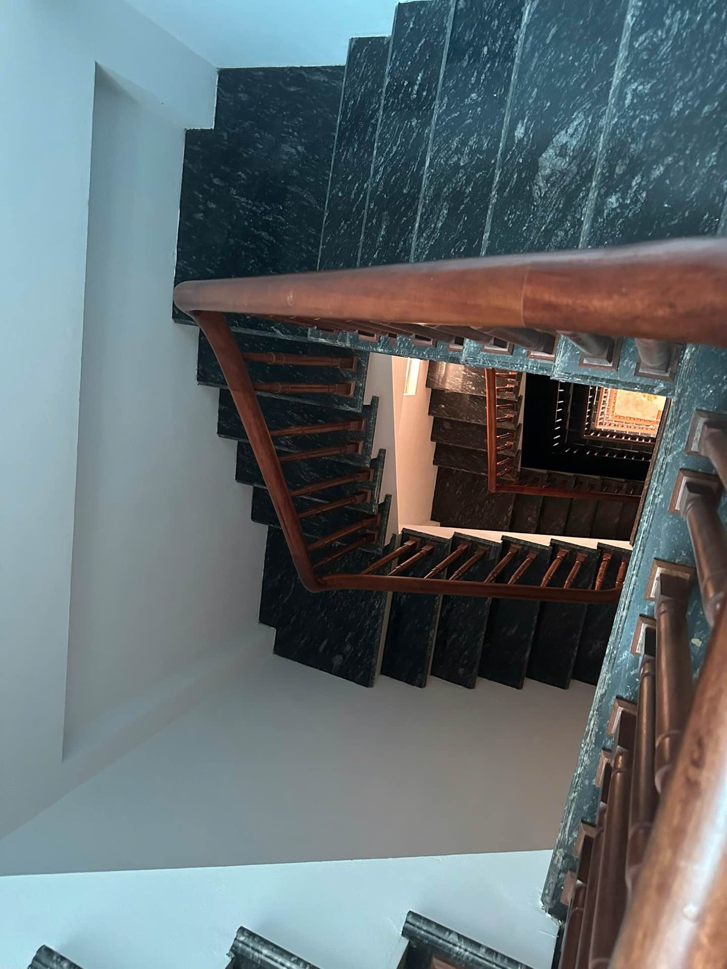 Bán nhà Nguyễn Xiển - diện tích 82m2 10 tầng - Mặt phố kinh doanh - giá 55 tỷ