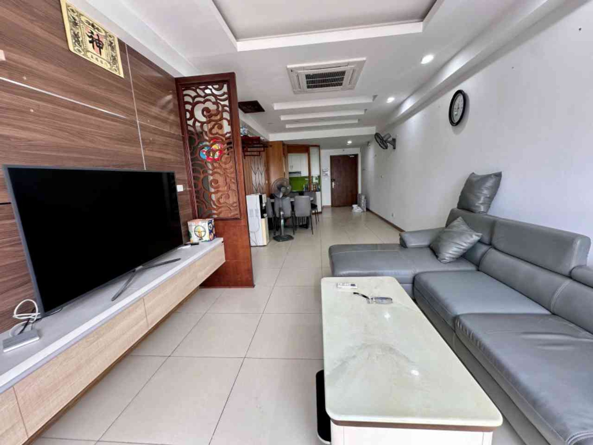Bán nhà Lê Văn Lương - diện tích 100m2 20 tầng - Ô TÔ ĐỖ CHÂN TÒA NHÀ - giá 11 tỷ