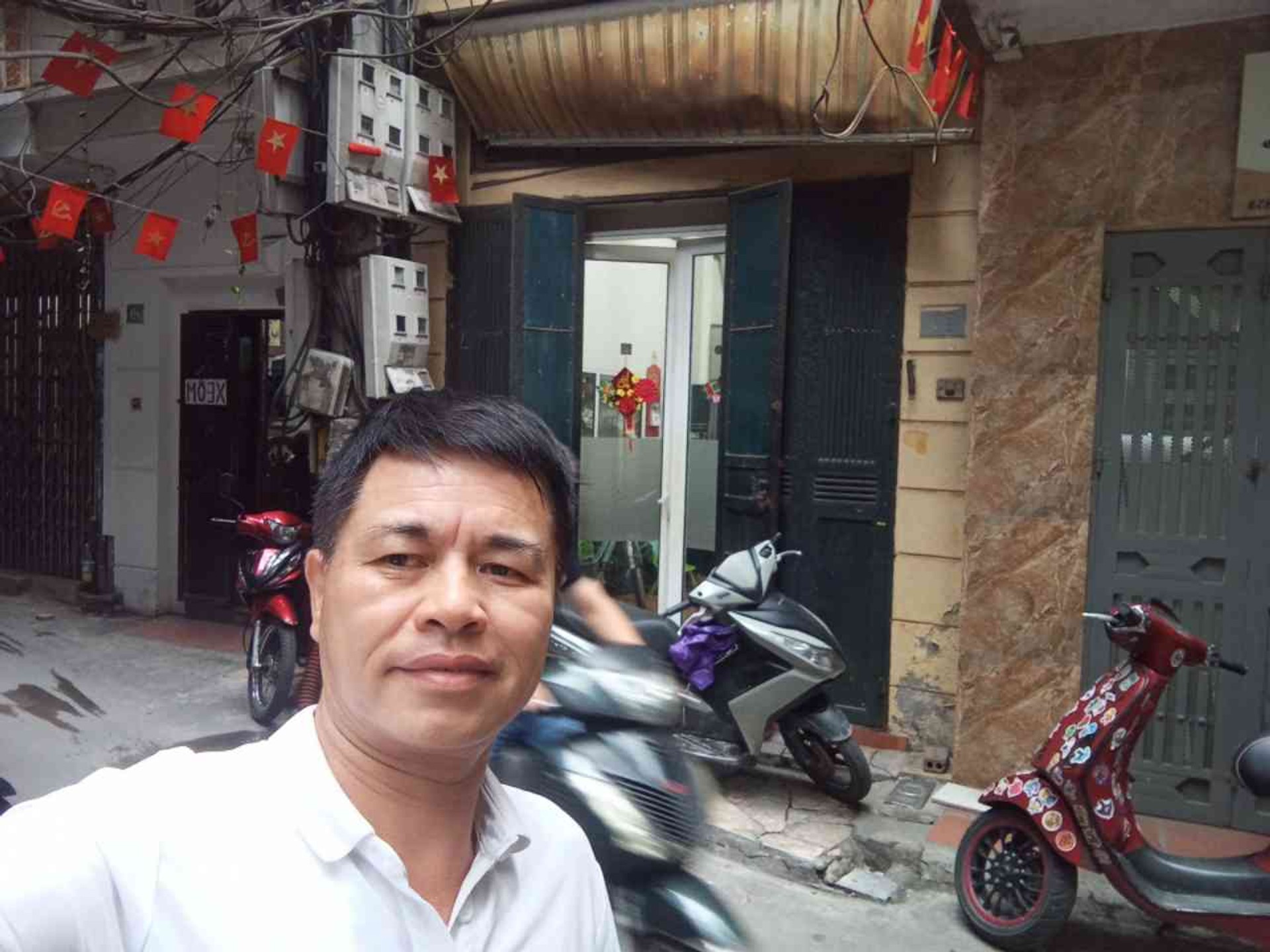 Bán nhà Nguyễn Trãi - diện tích 25m2 4 tầng - Nhà đẹp hiếm có - giá 6,5 tỷ