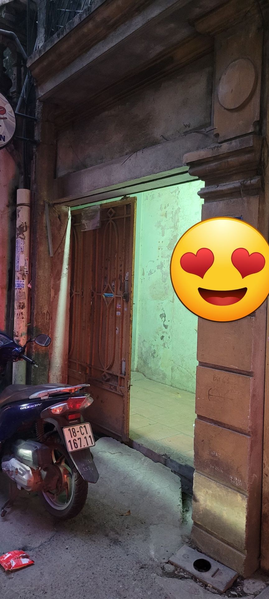 Bán nhà Hào Nam - diện tích 109.3m2 4 tầng - Hẻm xe máy - giá 26,3 tỷ