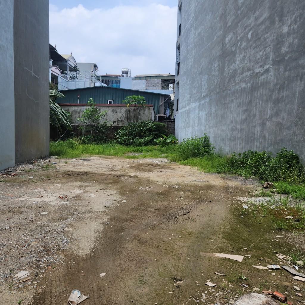 Bán nhà Nguyễn Đức Cảnh - diện tích 106,2m2 1 tầng - Lô góc, mặt tiền gần 8m - giá 31 tỷ