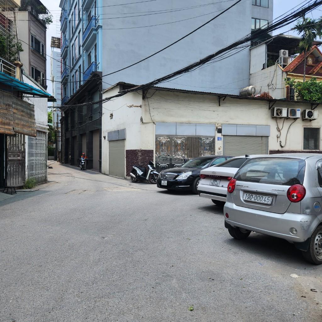 Bán nhà Nguyễn Đức Cảnh - diện tích 106,2m2 1 tầng - Lô góc, mặt tiền gần 8m - giá 31 tỷ