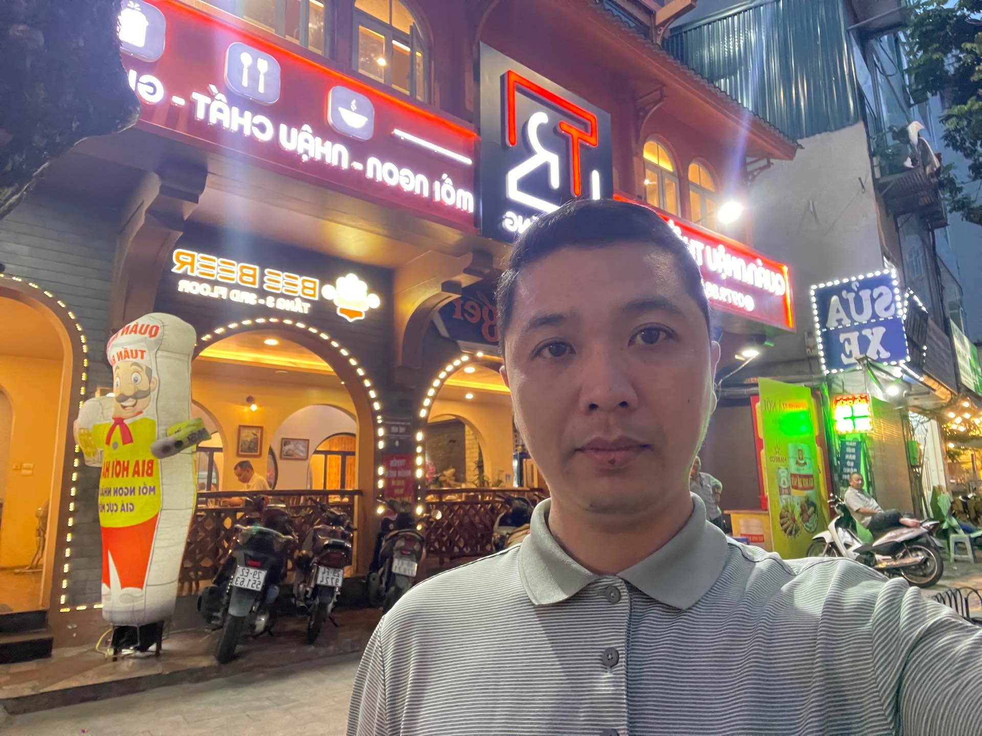 Bán nhà Yên Lãng - diện tích 263m2 4 tầng - Mặt tiền hiếm 12m - giá 175 tỷ