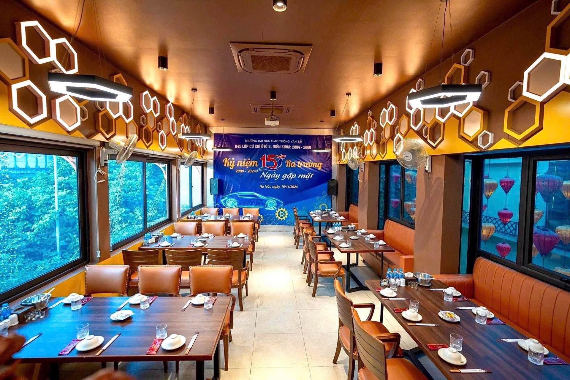 Bán nhà Yên Lãng - diện tích 263m2 4 tầng - Mặt tiền hiếm 12m - giá 175 tỷ