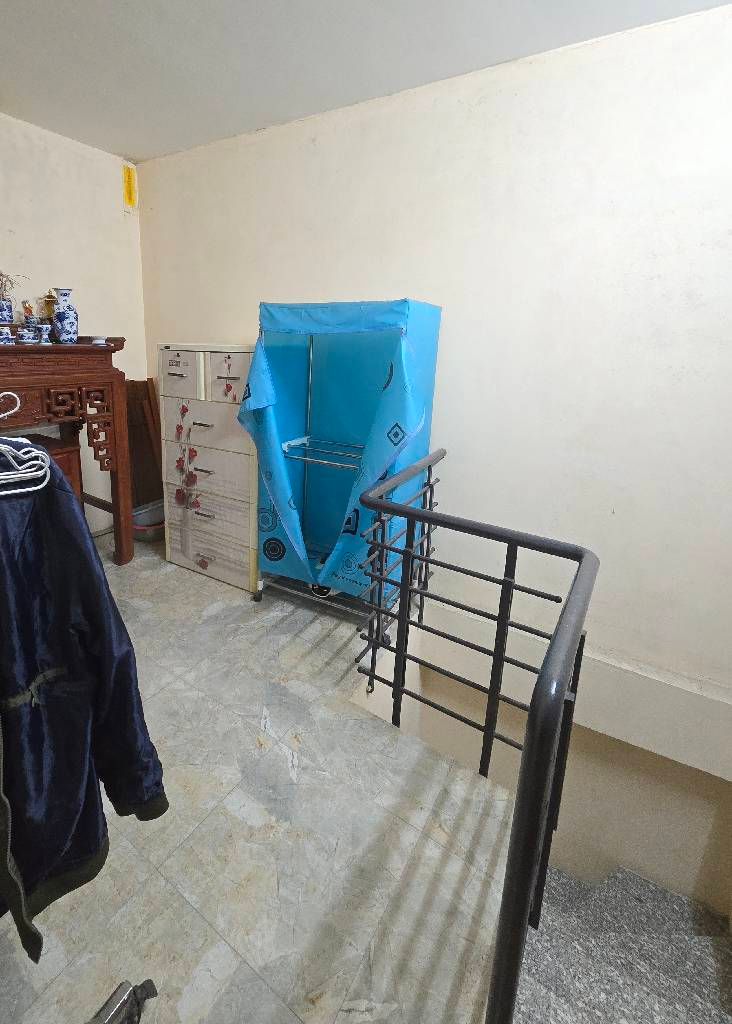 Bán nhà Đê Tô Hoàng - diện tích 16m2 4 tầng - Nhà nhỏ tiền sẵn - giá 3,5 tỷ