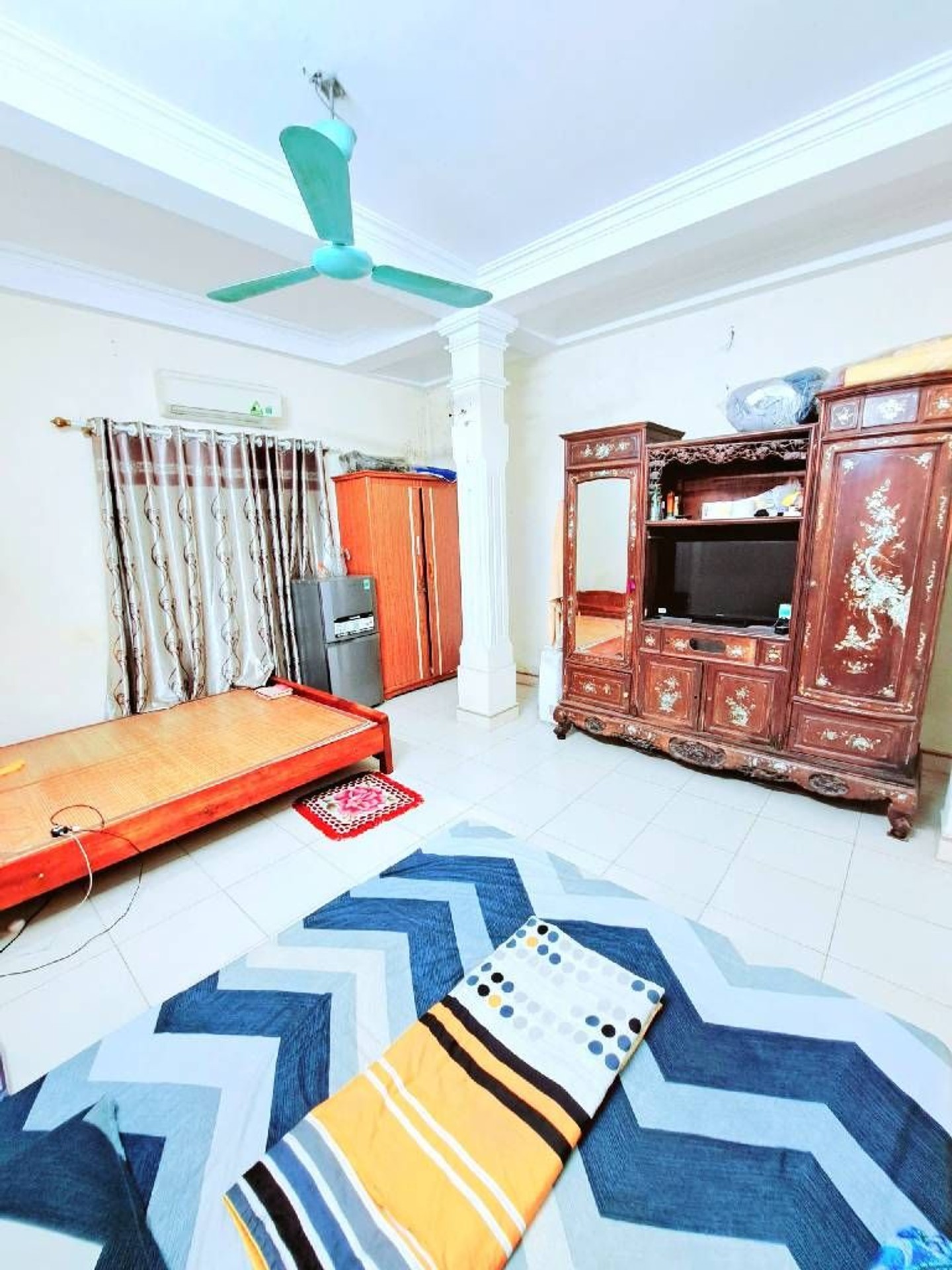 Bán nhà Đê Trần Khát Trân - diện tích 43m2 4 tầng - Cực hiếm trong tầm giá - giá 4,8 tỷ