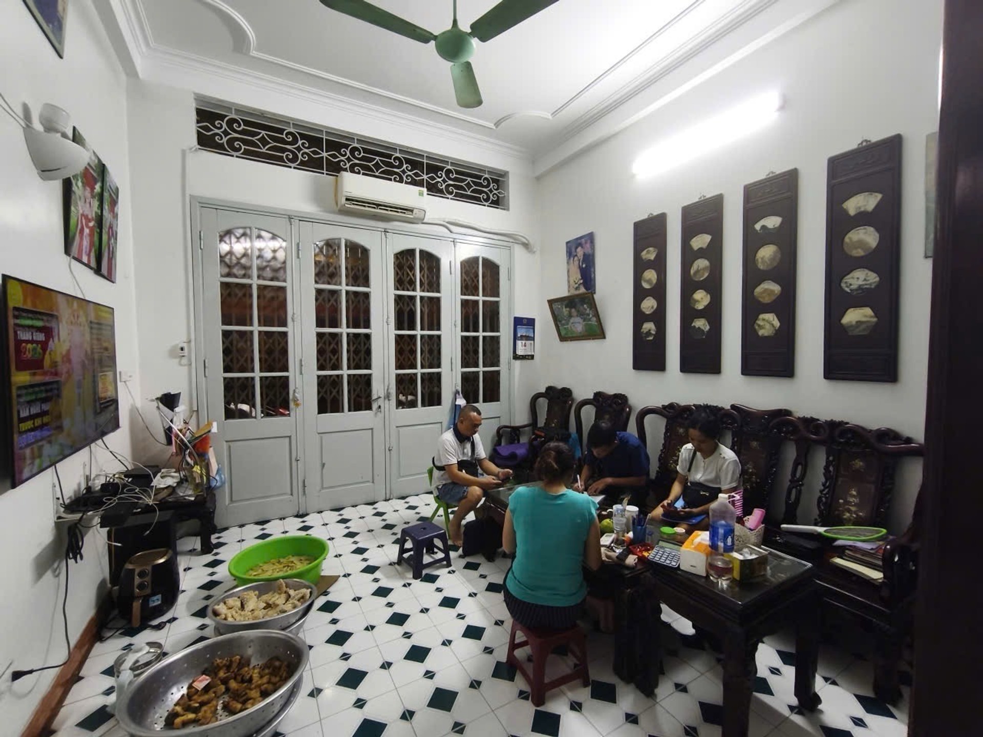 Bán nhà Ô 18 Lô 1 - diện tích 70m2 3 tầng - Ô TÔ ĐỖ CỬA - giá 34,6 tỷ