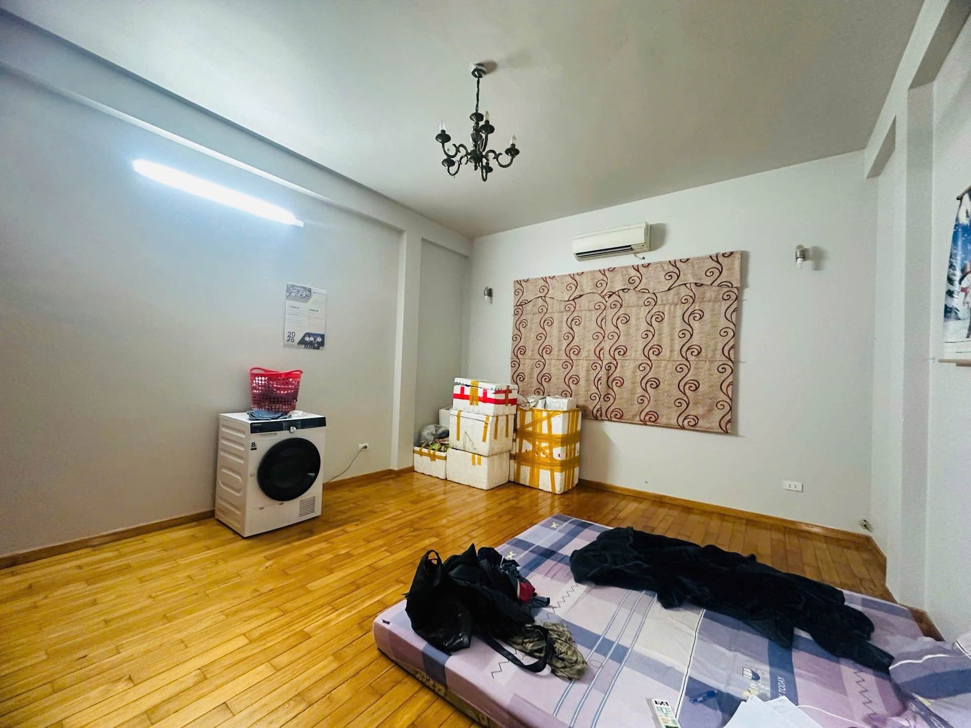 Bán nhà Hoàng Ngân - diện tích 85m2 6 tầng - Ngõ thông ô tô gần - giá 35,5 tỷ