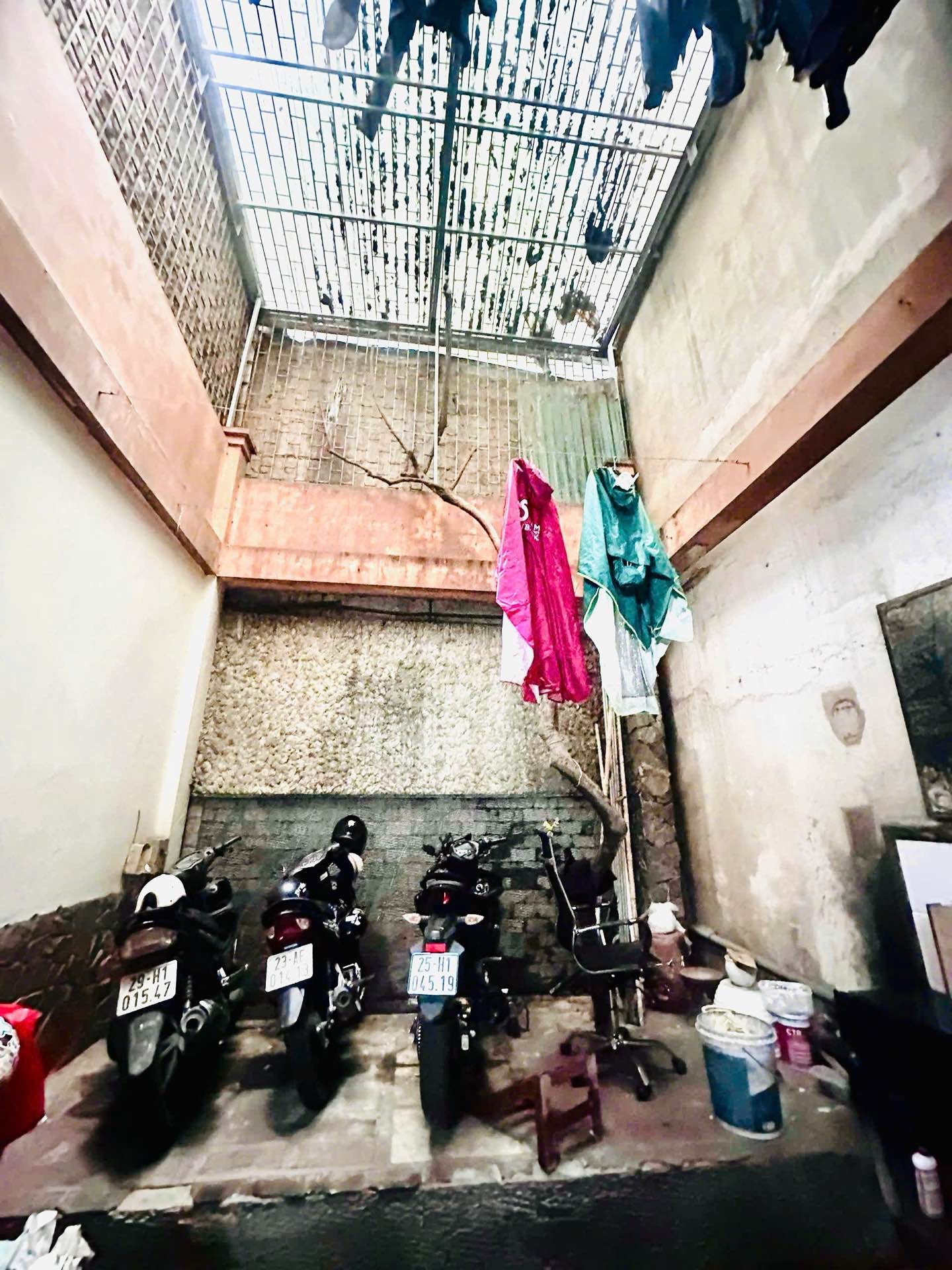 Bán nhà Hoàng Ngân - diện tích 85m2 6 tầng - Ngõ thông ô tô gần - giá 35,5 tỷ