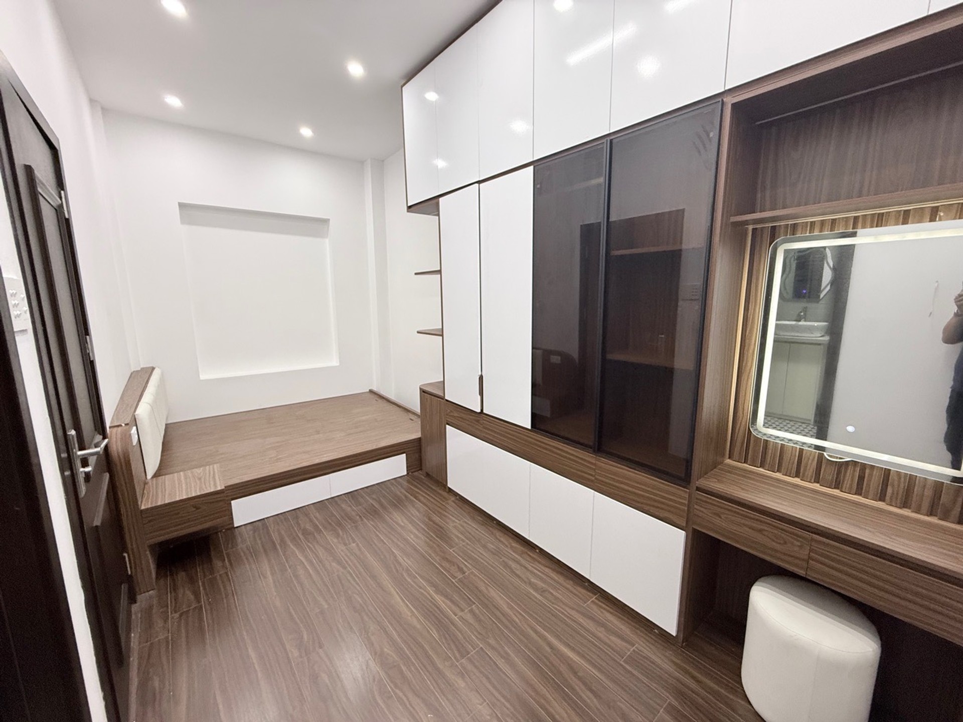Bán nhà Bạch Mai - diện tích 22m2 5 tầng - nhà đẹp hiếm có - giá 5 tỷ