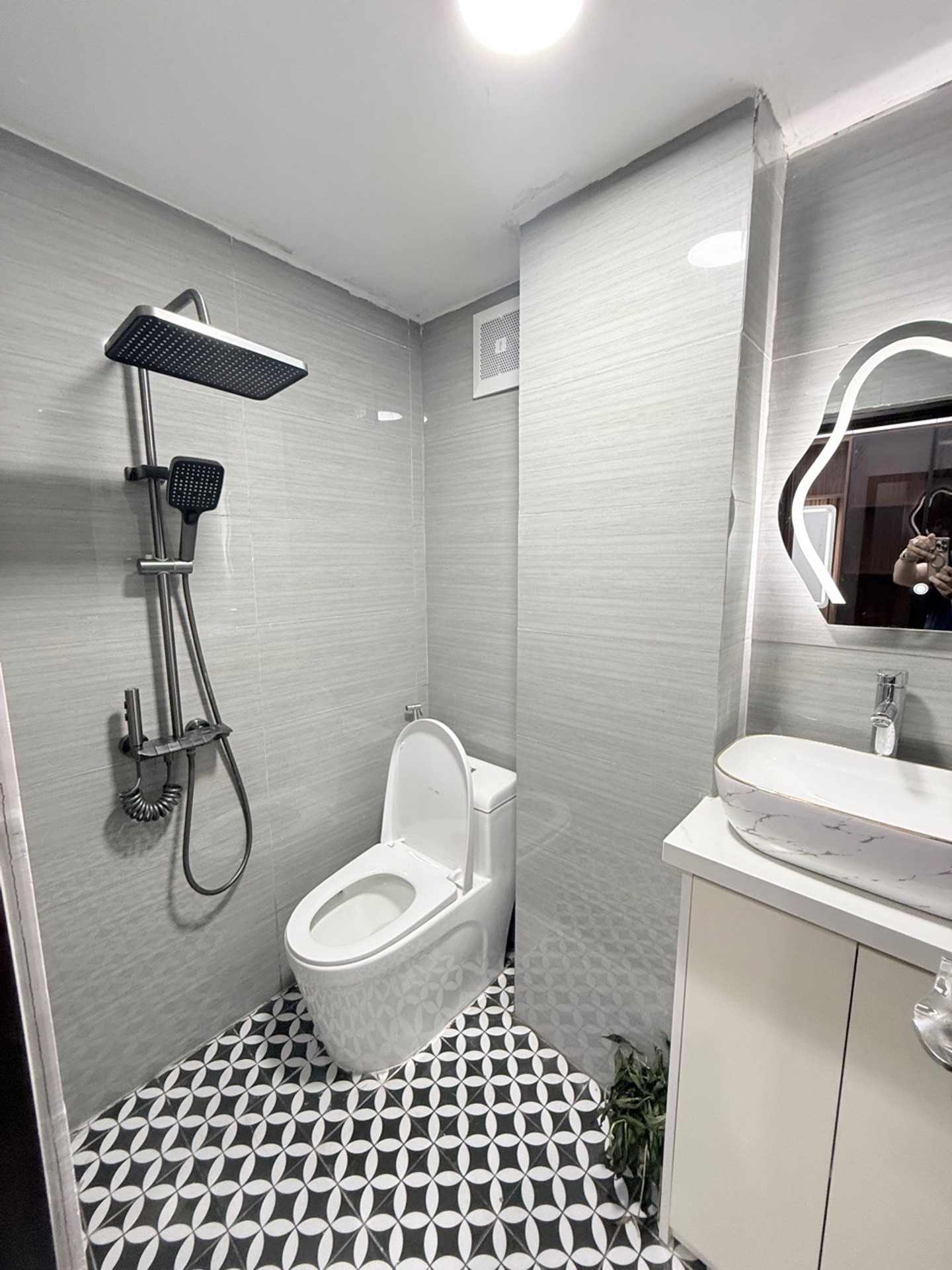 Bán nhà Bạch Mai - diện tích 22m2 5 tầng - nhà đẹp hiếm có - giá 5 tỷ