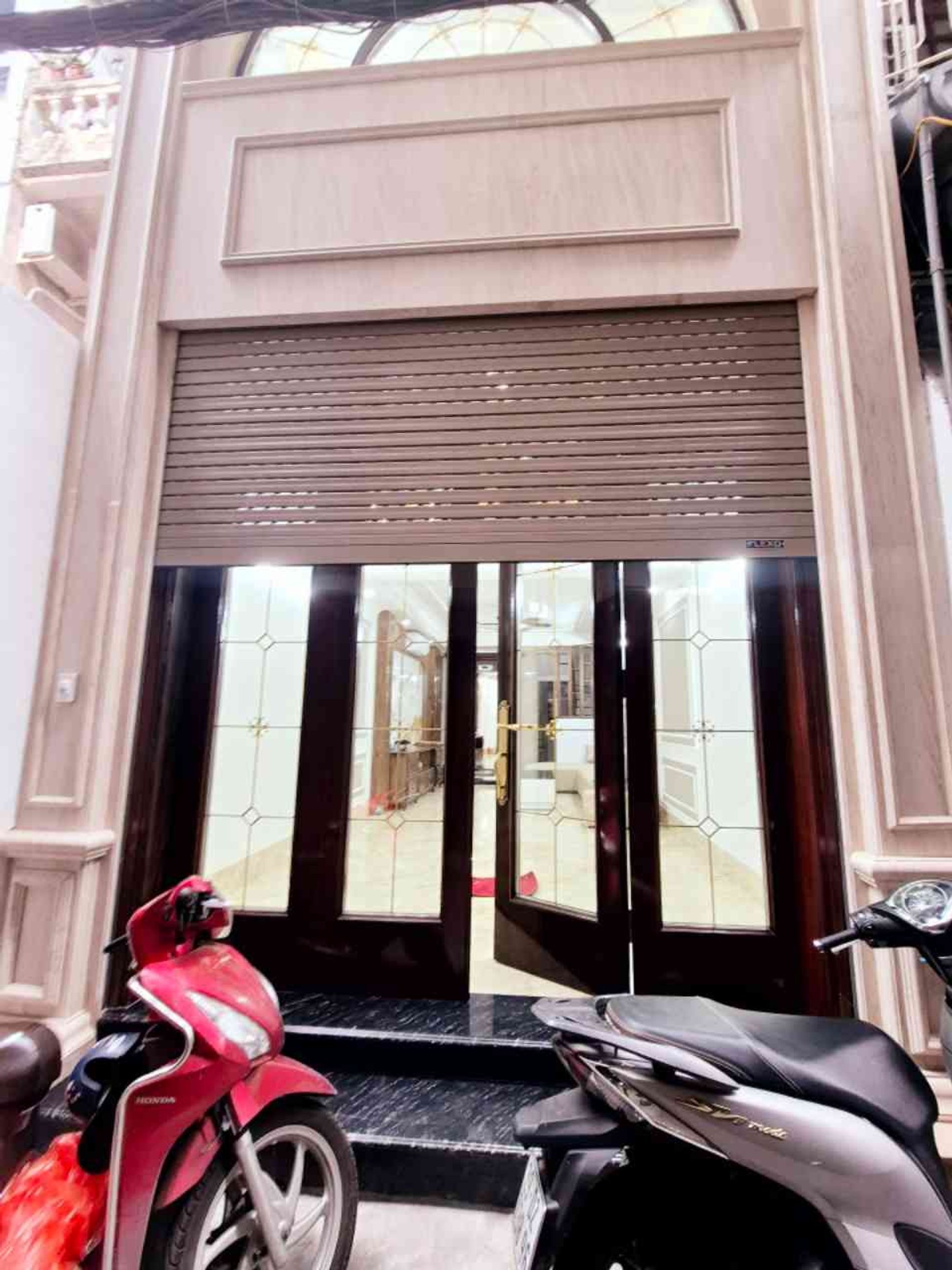 Bán nhà Thọ Lão - diện tích 42m2 7 tầng - SIÊU PHẨM LÒ Đúc - giá 19,5 tỷ