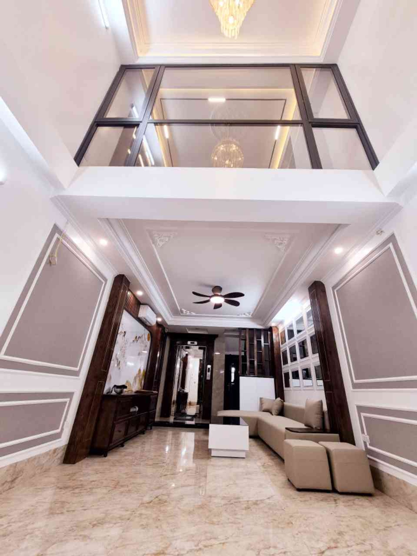 Bán nhà Thọ Lão - diện tích 42m2 7 tầng - SIÊU PHẨM LÒ Đúc - giá 19,5 tỷ