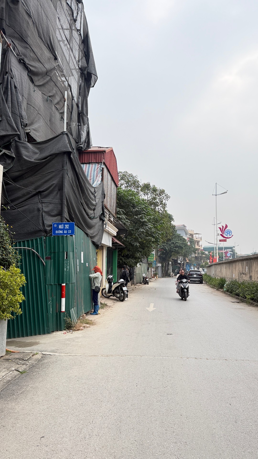 Bán nhà Âu Cơ - diện tích 250m2 3 tầng - Lô góc 2 mặt thoáng - giá 43 tỷ