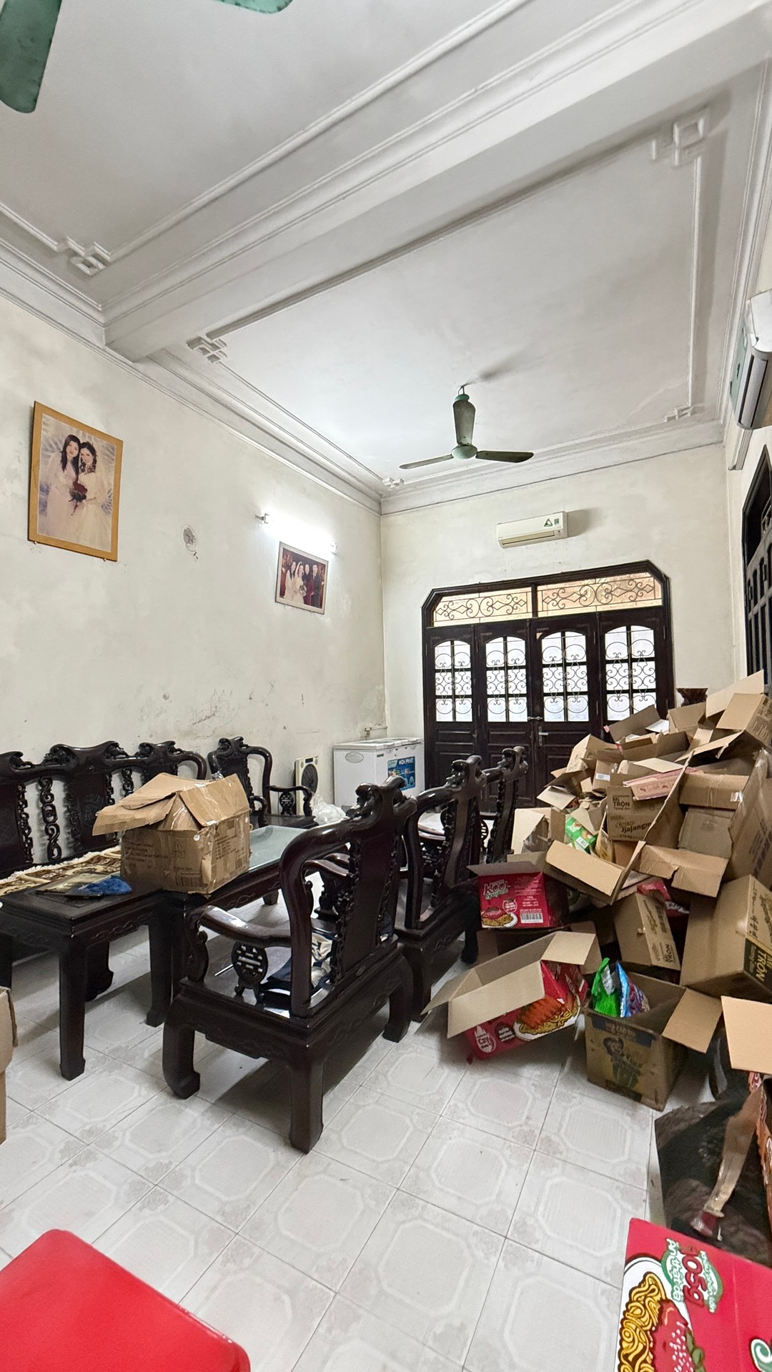 Bán nhà Âu Cơ - diện tích 250m2 3 tầng - Lô góc 2 mặt thoáng - giá 43 tỷ