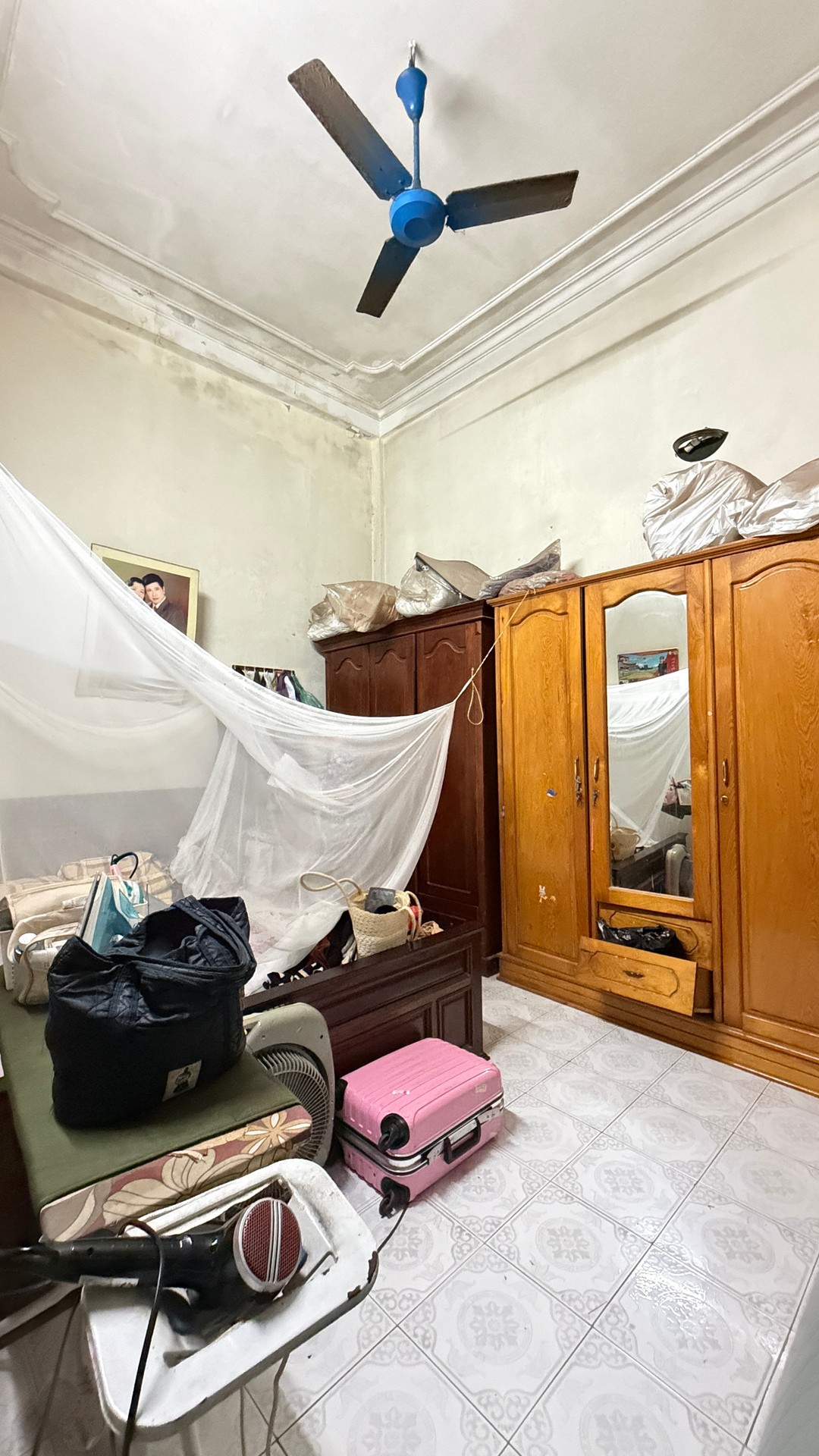 Bán nhà Âu Cơ - diện tích 250m2 3 tầng - Lô góc 2 mặt thoáng - giá 43 tỷ