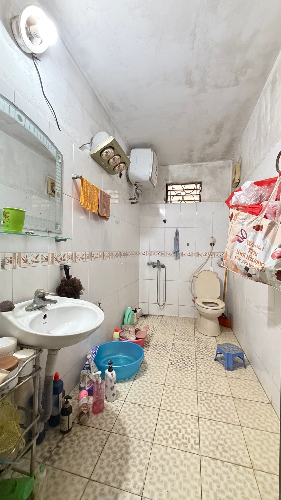 Bán nhà Âu Cơ - diện tích 250m2 3 tầng - Lô góc 2 mặt thoáng - giá 43 tỷ