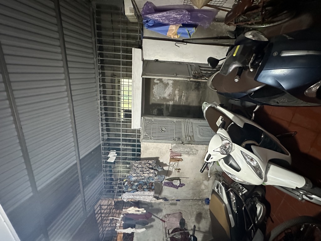 Bán nhà 50 - diện tích 50m2 3 tầng - Nhà cũ xác định bán đất - giá 12 tỷ