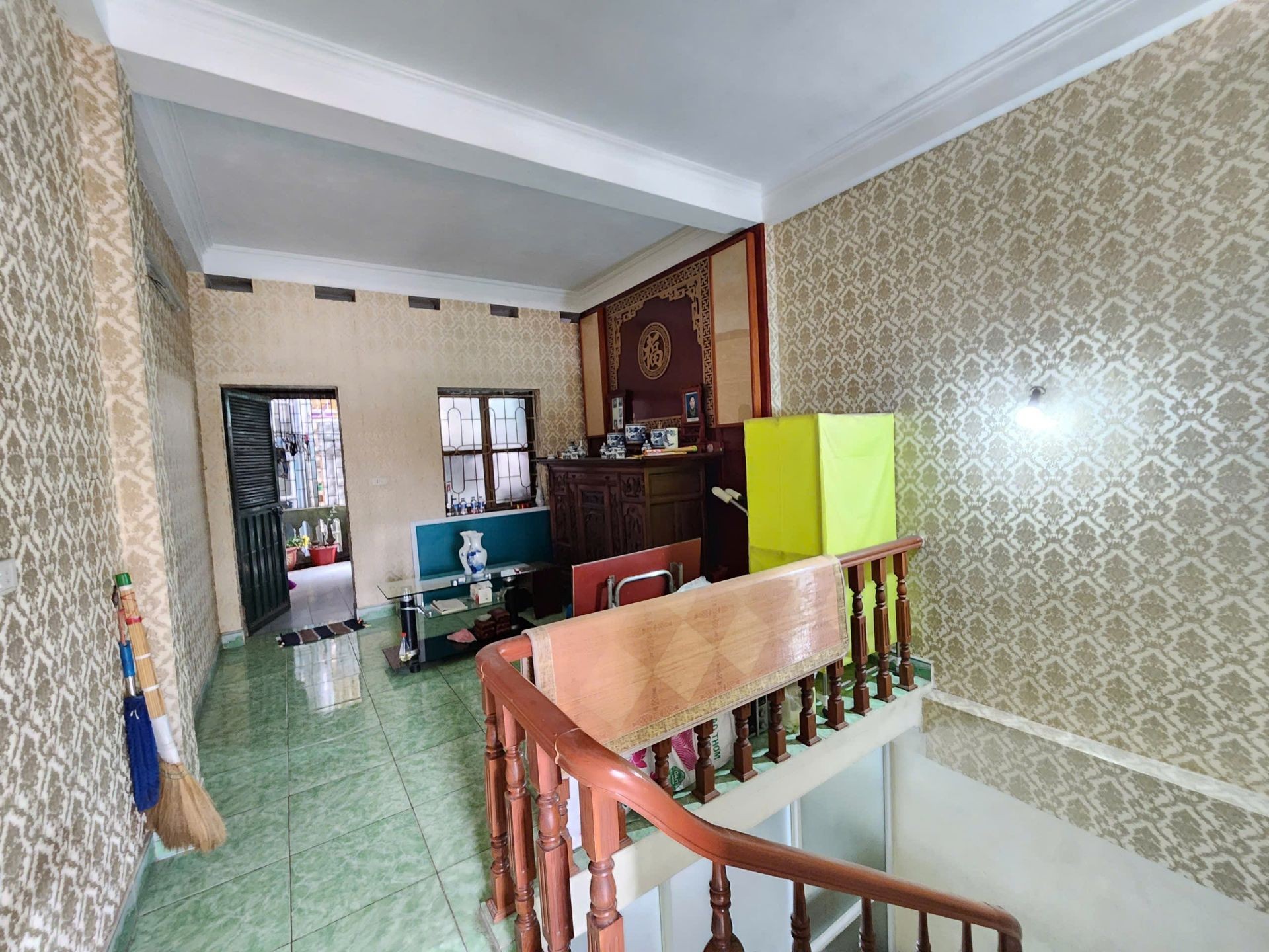 Bán nhà Tân Mai - diện tích 36m2 4 tầng - gần ô tô - giá 4,6 tỷ