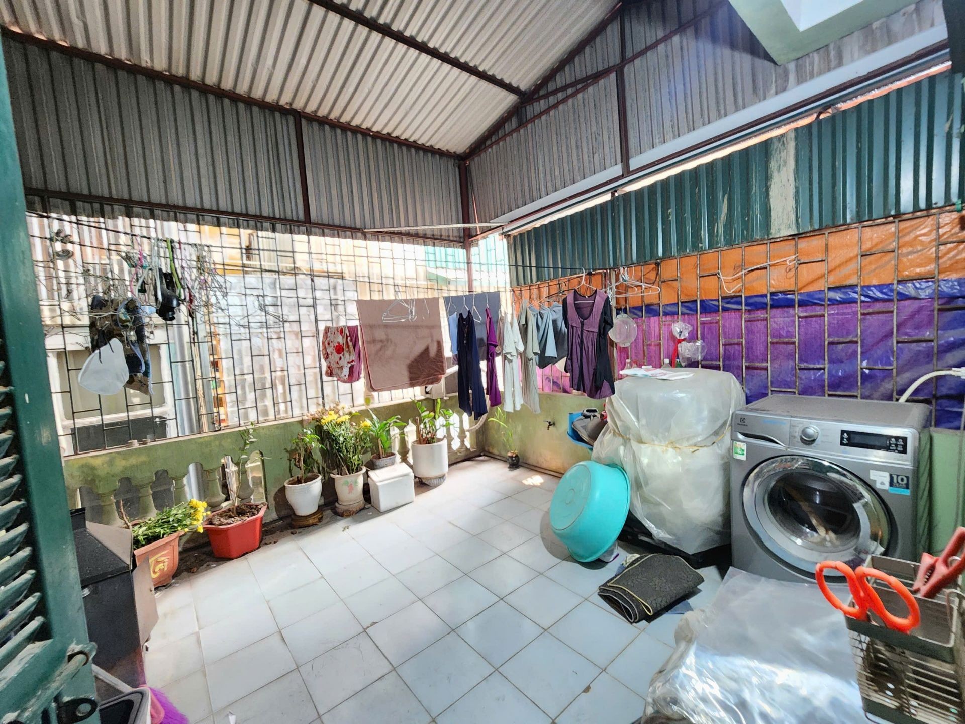Bán nhà Tân Mai - diện tích 36m2 4 tầng - gần ô tô - giá 4,6 tỷ