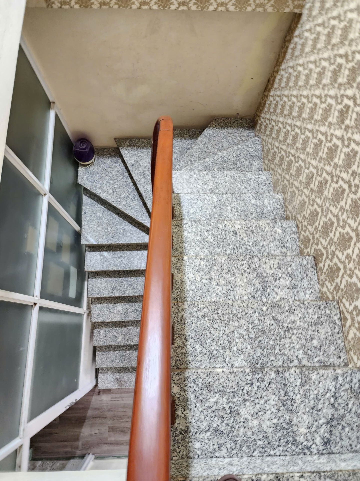 Bán nhà Tân Mai - diện tích 36m2 4 tầng - gần ô tô - giá 4,6 tỷ