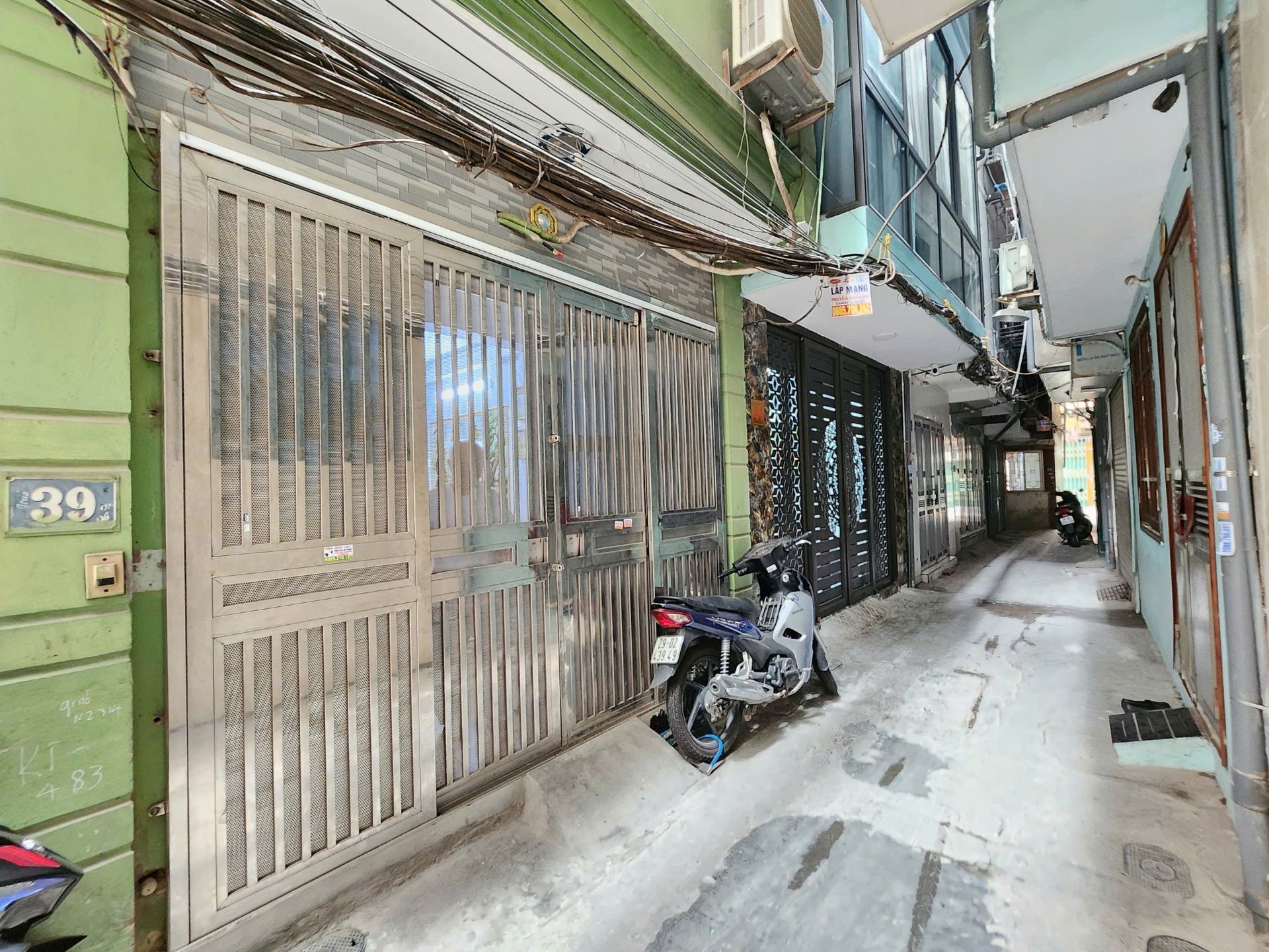 Bán nhà Tân Mai - diện tích 36m2 4 tầng - gần ô tô - giá 4,6 tỷ