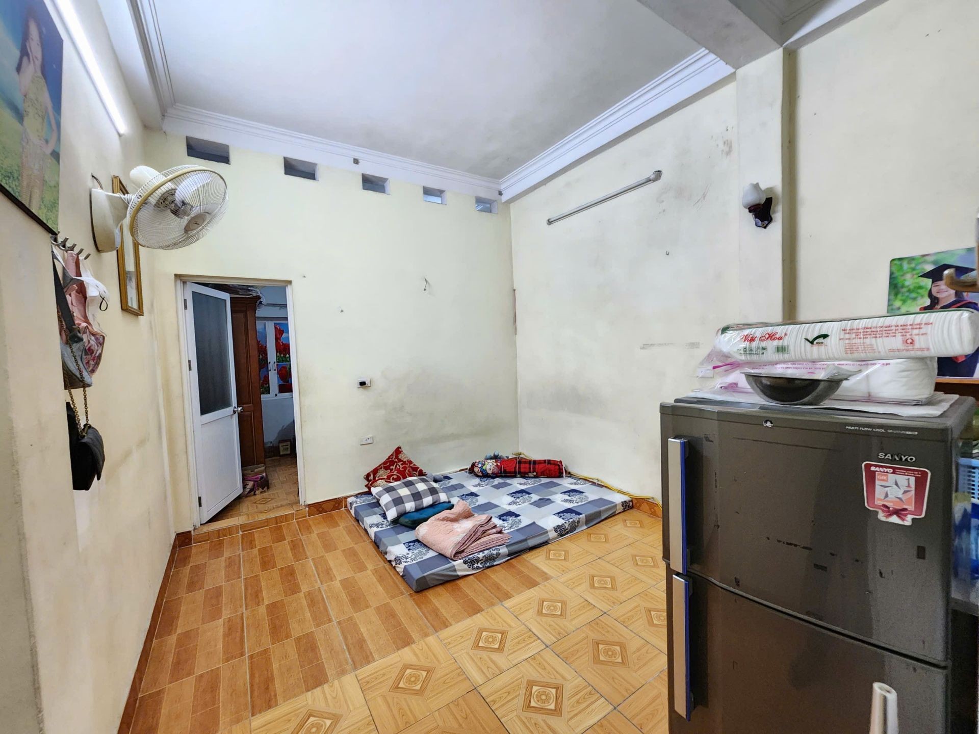Bán nhà Tân Mai - diện tích 36m2 4 tầng - gần ô tô - giá 4,6 tỷ