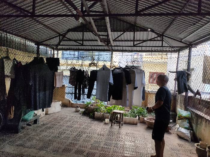 Bán nhà Đồng Nhân - diện tích 87m2 3 tầng - Gần phố - giá 30 tỷ