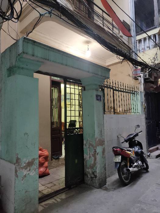 Bán nhà Đồng Nhân - diện tích 87m2 3 tầng - Gần phố - giá 30 tỷ