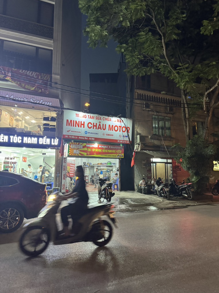 Bán nhà Đền Lừ - diện tích 138m2 3 tầng - Mặt hồ, 2 mặt thoáng - giá 56,5 tỷ