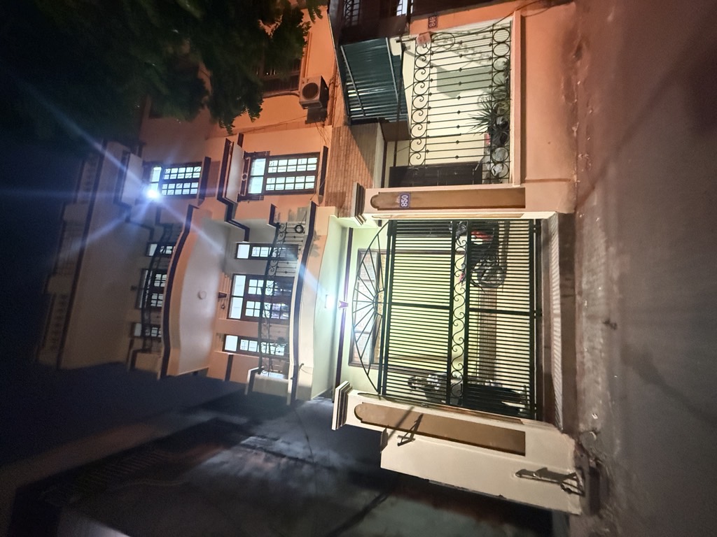Bán nhà Nguyễn Khoái - diện tích 63m2 4 tầng - Nhà đẹp hiếm có - giá 19 tỷ