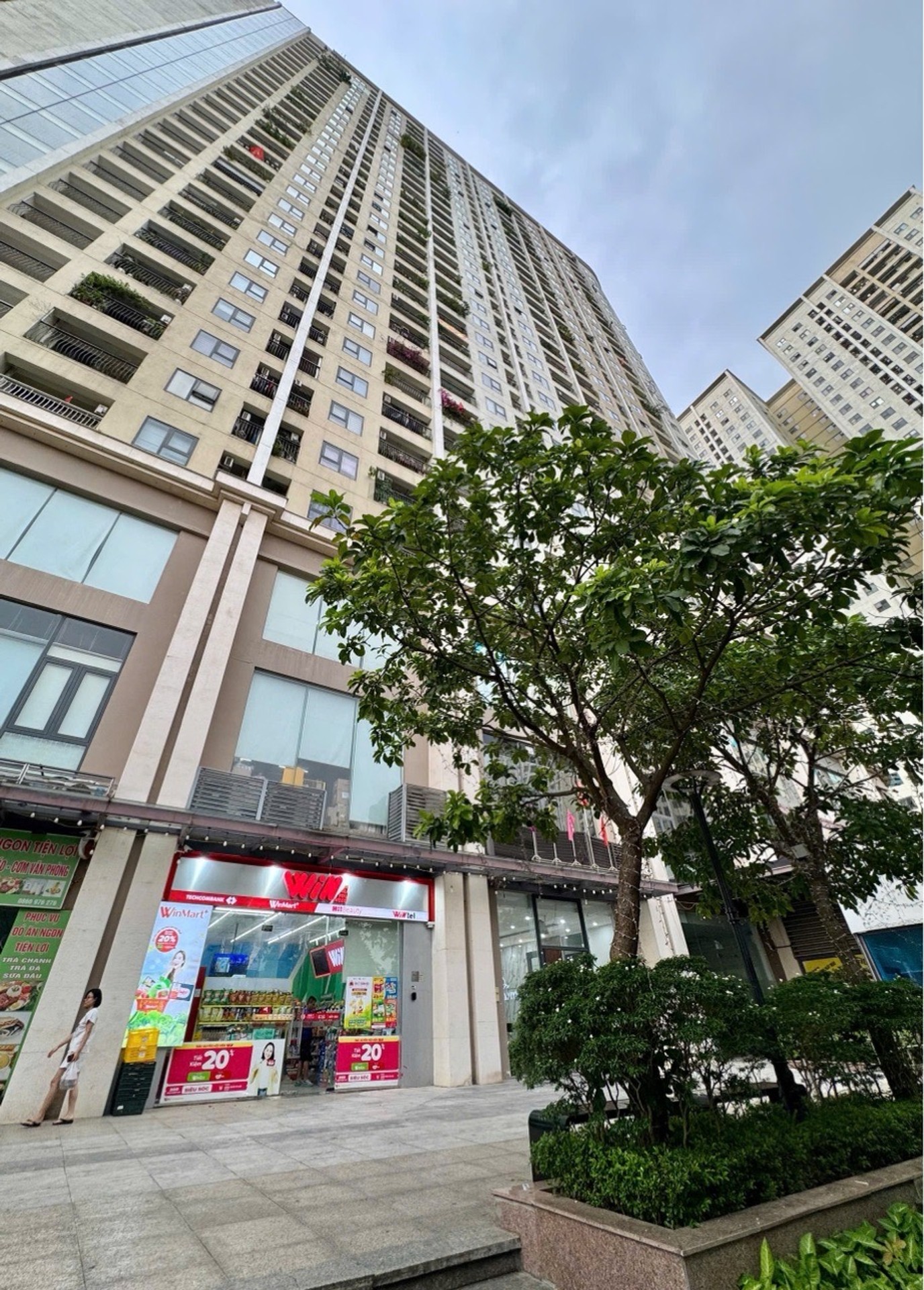 Bán nhà Tam Trinh - diện tích 163m2 2 tầng - Căn thương mại dịch vụ - giá 17,8 tỷ
