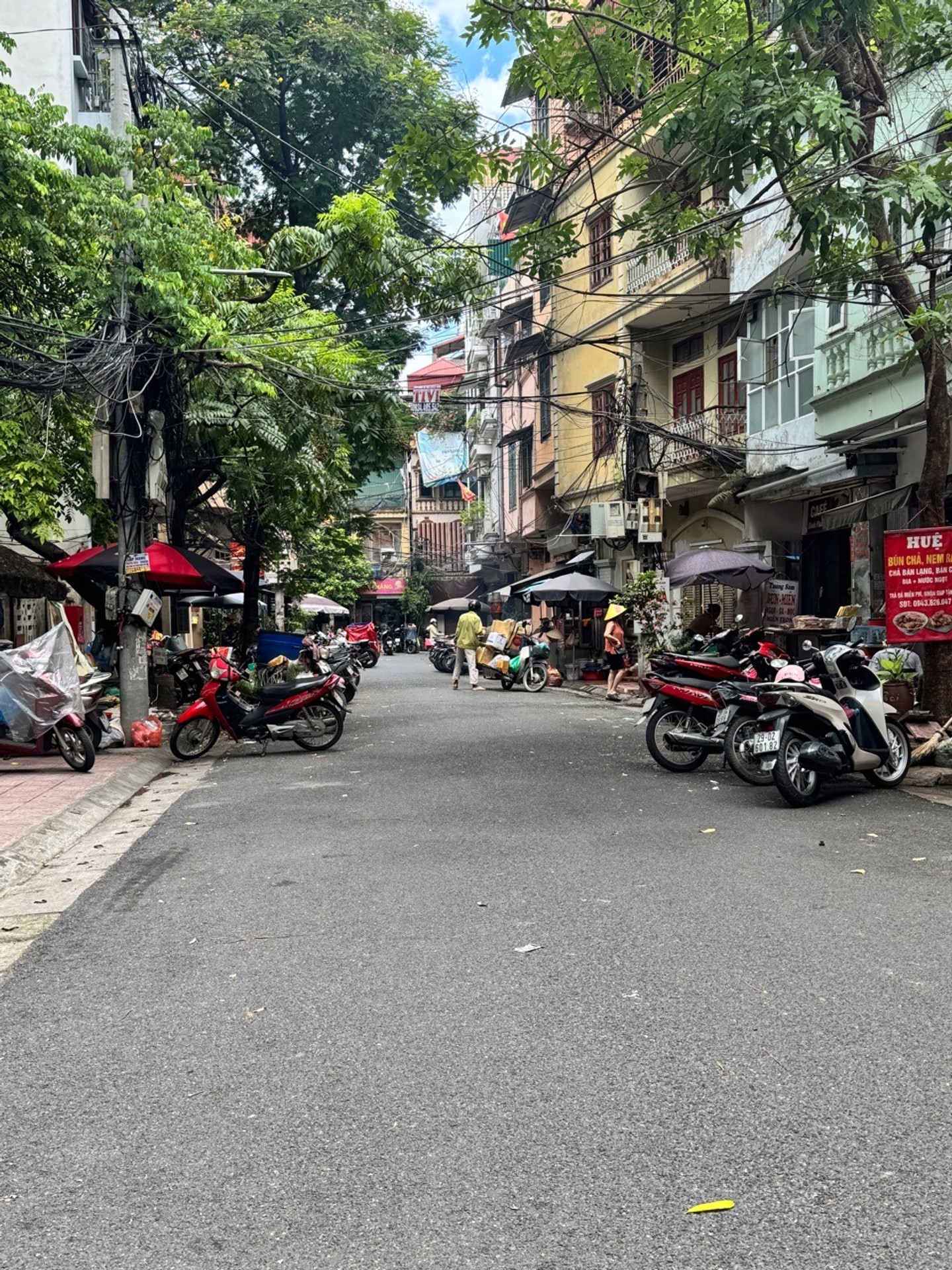 Bán nhà Yên Bái 2 - diện tích 42m2 6 tầng - Ngõ thông, kinh doanh nhỏ - giá 34 tỷ