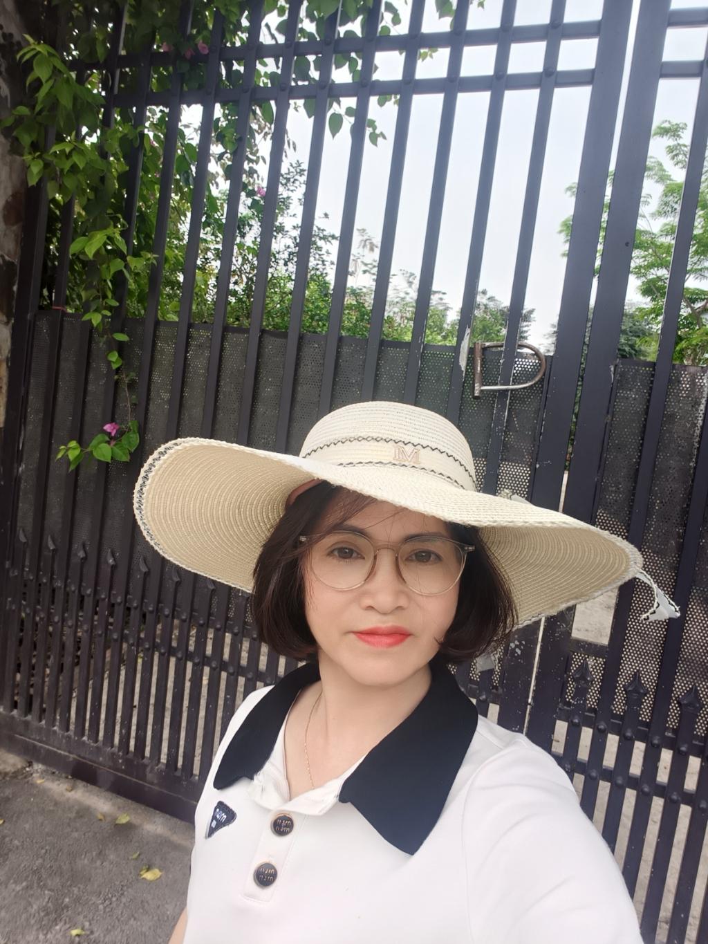 Bán nhà Đông Tảo - diện tích 2400m2 1 tầng - Lô góc - giá 47,3 tỷ